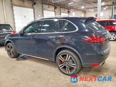 Drugie zdjęcie samochodu z przodu: 2012 PORSCHE CAYENNE TURBO VIN:WP1AC2A24CLA82615 - miniatura