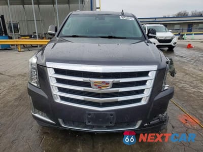 Piąte zdjęcie samochodu w środku: 2016 CADILLAC ESCALADE PREMIUM VIN:1GYS4CKJ0GR426307 - miniatura