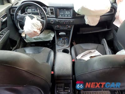 Zdjęcie 8 z 12 samochodu: 2019 KIA NIRO EX VIN:KNDCD3LD3K5221941 - miniatura