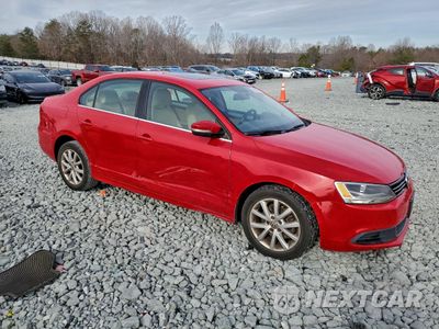 Czwarte zdjęcie samochodu z boku: 2013 VOLKSWAGEN JETTA SE VIN:3VWDP7AJ3DM250099 - miniatura
