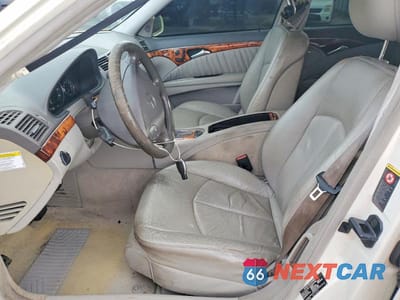 Zdjęcie 7 z 13 samochodu: 2005 MERCEDES-BENZ E 500 VIN:WDBUF70J05A663764 - miniatura