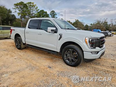 Czwarte zdjęcie samochodu z boku: 2023 FORD F150 SUPERCREW VIN:1FTFW1E8XPFA53020 - miniatura