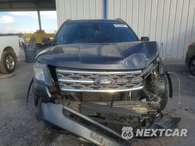 Piąte zdjęcie samochodu w środku: 2018 FORD EXPLORER XLT VIN:1FM5K7D83JGB63299 - miniatura