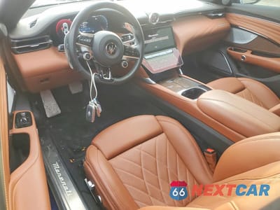 Zdjęcie 8 z 14 samochodu: 2024 MASERATI GRANTURISMO MODENA VIN:ZAMBMVBB8RX441383 - miniatura