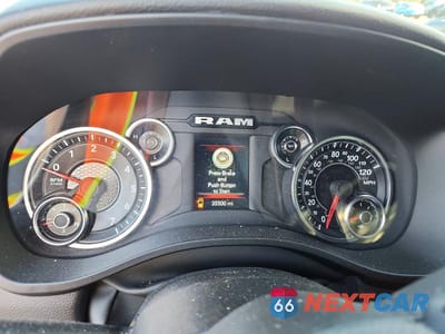 Zdjęcie 9 z 12 samochodu: 2024 RAM 1500 BIG HORN/LONE STAR VIN:1C6RREFT8RN221431 - miniatura