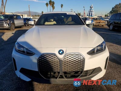 Piąte zdjęcie samochodu w środku: 2025 BMW I4 EDRIVE 40 VIN:WBY23HD00SFU15312 - miniatura