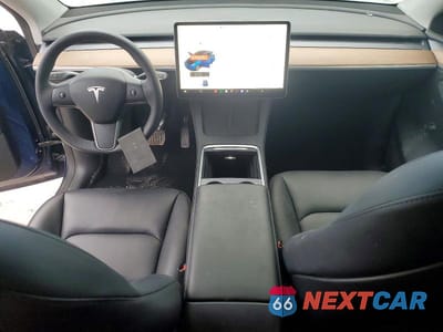 Zdjęcie 8 z 11 samochodu: 2023 TESLA MODEL Y VIN:7SAYGDEE3PA205401 - miniatura