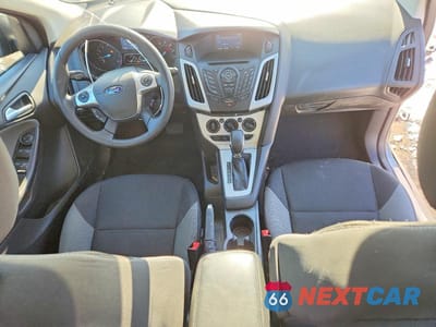 Zdjęcie 8 z 12 samochodu: 2014 FORD FOCUS SE VIN:1FADP3K20EL358966 - miniatura