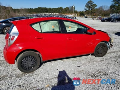 Trzecie zdjęcie samochodu z tyłu: 2013 TOYOTA PRIUS C TWO VIN:JTDKDTB37D1048505 - miniatura