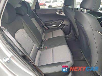 Zdjęcie 10 z 12 samochodu: 2025 KIA SOUL LX VIN:KNDJ23AU4S7963608 - miniatura
