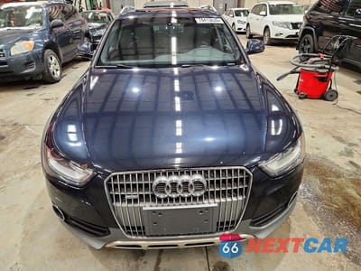 Piąte zdjęcie samochodu w środku: 2016 AUDI A4 ALLROAD PREMIUM PLUS VIN:WA1UFAFL1GA015189 - miniatura