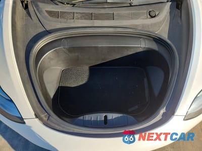 Zdjęcie 11 z 11 samochodu: 2019 TESLA MODEL 3 VIN:5YJ3E1EA3KF486779 - miniatura