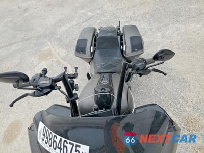 Piąte zdjęcie samochodu w środku: 2019 HARLEY-DAVIDSON FLTRXS VIN:1HD1KTP13KB617963 - miniatura