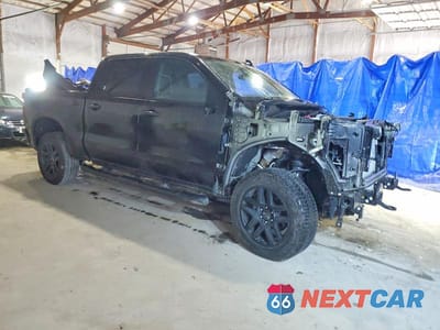 Czwarte zdjęcie samochodu z boku: 2024 CHEVROLET SILVERADO K1500 TRAIL BOSS CUSTOM VIN:3GCPDCEK7RG219657 - miniatura