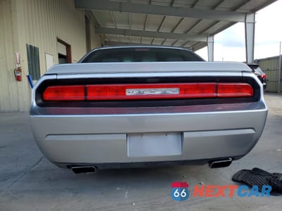 Zdjęcie 6 z 12 samochodu: 2011 DODGE CHALLENGER VIN:2B3CJ4DG8BH602492 - miniatura