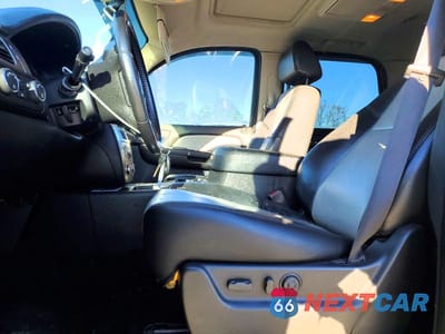 Zdjęcie 7 z 11 samochodu: 2007 CHEVROLET TAHOE K1500 VIN:1GNFK13017R426024 - miniatura