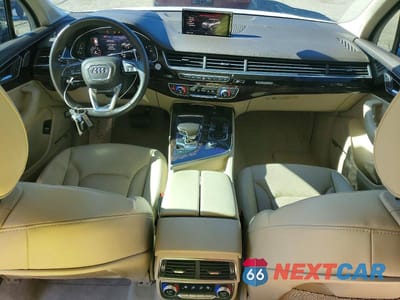 Zdjęcie 8 z 13 samochodu: 2019 AUDI Q7 PRESTIGE VIN:WA1VAAF73KD046960 - miniatura