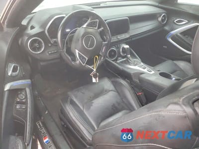 Zdjęcie 8 z 12 samochodu: 2020 CHEVROLET CAMARO SS VIN:1G1FH3D79L0116550 - miniatura