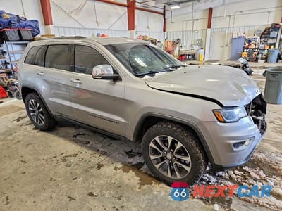 Czwarte zdjęcie samochodu z boku: 2018 JEEP GRAND CHEROKEE LIMITED VIN:1C4RJFBG5JC409600 - miniatura