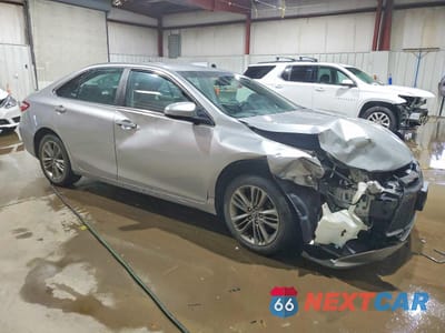 Czwarte zdjęcie samochodu z boku: 2017 TOYOTA CAMRY LE VIN:4T1BF1FK0HU740234 - miniatura