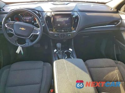 Zdjęcie 8 z 11 samochodu: 2023 CHEVROLET TRAVERSE LT VIN:1GNERGKW6PJ215058 - miniatura