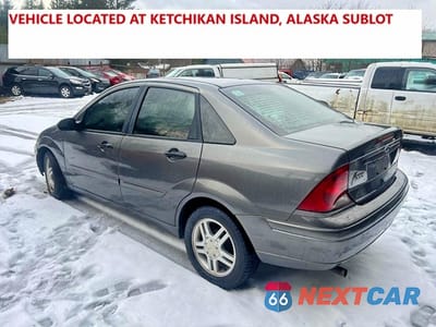 Trzecie zdjęcie samochodu z tyłu: 2002 FORD FOCUS SE VIN:1FAFP34312W291481 - miniatura