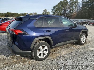 Piąte zdjęcie samochodu w środku: 2020 TOYOTA RAV4 XLE VIN:2T3P1RFV0LW087806 - miniatura