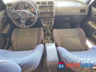 Zdjęcie 8 z 13 samochodu: 1998 TOYOTA RAV4 VIN:JT3GP10VXW7034544 - miniatura