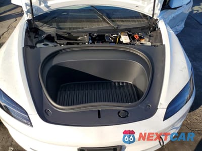 Zdjęcie 11 z 13 samochodu: 2026 TESLA MODEL 3 VIN:5YJ3E1EAXTF145848 - miniatura