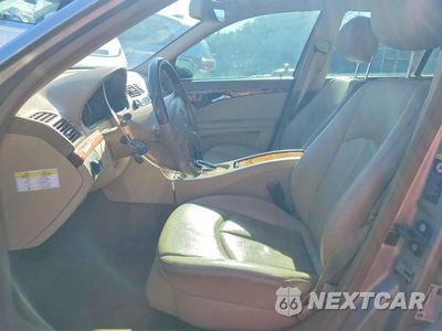 Zdjęcie 7 z 12 samochodu: 2008 MERCEDES-BENZ E 320 CDI VIN:WDBUF22X68B186437 - miniatura