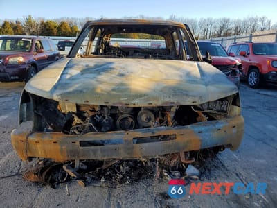 Piąte zdjęcie samochodu w środku: 2004 CADILLAC ESCALADE EXT VIN:3GYEK62N24G233675 - miniatura