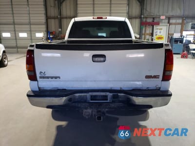 Zdjęcie 6 z 12 samochodu: 2001 GMC SIERRA K1500 HEAVY DUTY VIN:1GTGK13U41F153170 - miniatura