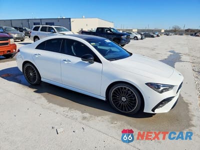 Czwarte zdjęcie samochodu z boku: 2024 MERCEDES-BENZ CLA 250 VIN:W1K5J4GB0RN452506 - miniatura