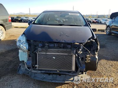 Piąte zdjęcie samochodu w środku: 2015 TOYOTA PRIUS VIN:JTDKN3DU0F1881598 - miniatura