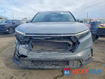 Piąte zdjęcie samochodu w środku: 2024 HONDA CR-V LX VIN:2HKRS4H21RH424236 - miniatura