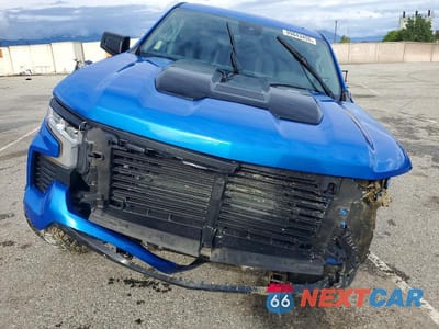 Piąte zdjęcie samochodu w środku: 2025 CHEVROLET SILVERADO K1500 LT TRAIL BOSS VIN:3GCUKFEDXSG290952 - miniatura