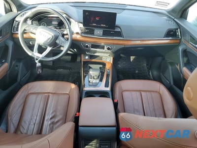 Zdjęcie 8 z 12 samochodu: 2023 AUDI Q5 VIN:WA1EAAFY0P2067065 - miniatura