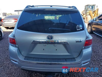 Zdjęcie 6 z 12 samochodu: 2012 TOYOTA HIGHLANDER HYBRID LIMITED VIN:JTEDC3EH7C2010120 - miniatura