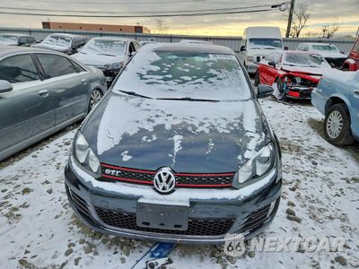 Piąte zdjęcie samochodu w środku: 2013 VOLKSWAGEN GTI VIN:WVWHD7AJ4DW129384 - miniatura