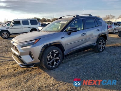 2024 TOYOTA RAV4 PRIME XSE JTMEB3FVXRD196684 - główne zdjęcie licytacji z USA - miniatura