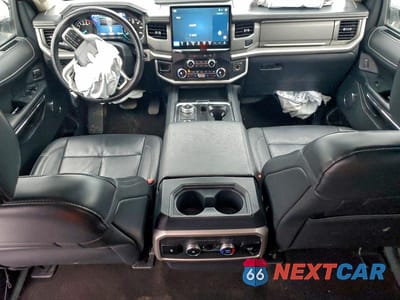Zdjęcie 8 z 14 samochodu: 2023 FORD EXPEDITION MAX XLT VIN:1FMJK1J83PEA05937 - miniatura