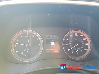 Zdjęcie 9 z 14 samochodu: 2020 HYUNDAI TUCSON LIMITED VIN:KM8J33AL5LU145632 - miniatura