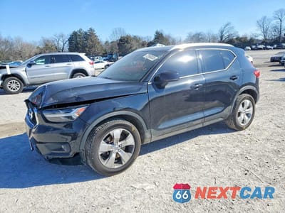 2021 VOLVO XC40 T5 MOMENTUM YV4162UK8M2600508 - główne zdjęcie licytacji z USA - miniatura