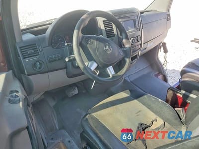 Zdjęcie 8 z 14 samochodu: 2015 MERCEDES-BENZ SPRINTER 2500 VIN:WDZPE8CDXFP119302 - miniatura