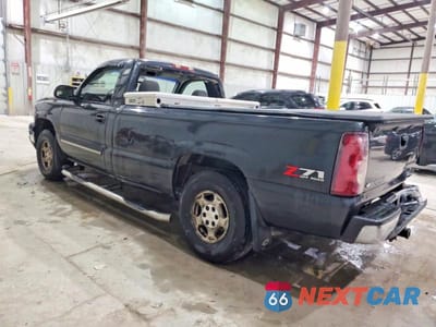 Drugie zdjęcie samochodu z przodu: 2003 CHEVROLET SILVERADO K1500 VIN:1GCEK14TX3Z184356 - miniatura