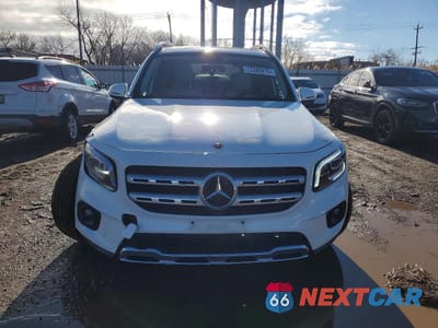 Piąte zdjęcie samochodu w środku: 2021 MERCEDES-BENZ GLB 250 4MATIC VIN:W1N4M4HB4MW109334 - miniatura