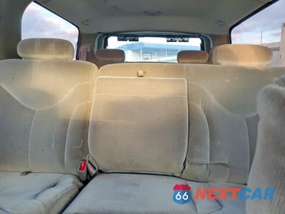 Zdjęcie 10 z 13 samochodu: 2002 GMC YUKON XL C1500 VIN:3GKEC16Z72G341942 - miniatura
