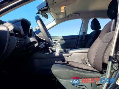 Zdjęcie 7 z 12 samochodu: 2025 NISSAN SENTRA SV VIN:3N1AB8CV3SY310790 - miniatura
