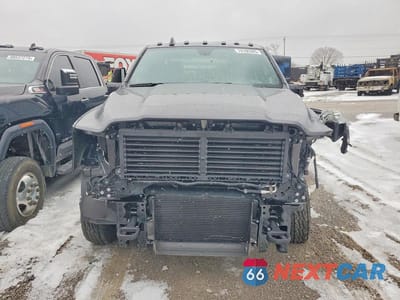 Piąte zdjęcie samochodu w środku: 2024 RAM 3500 FLATBED TRUCK VIN:3C7WRTCL0RG309101 - miniatura