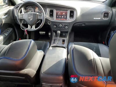 Zdjęcie 8 z 11 samochodu: 2013 DODGE CHARGER VIN:2C3CDXCT5DH678524 - miniatura